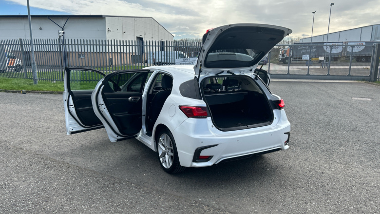 Lexus CT 200h 1.8 Premier 5dr CVT Hybrid Hatchback